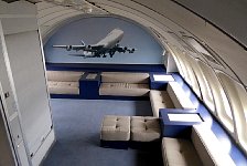 747 Lounge