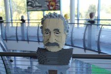 Lego Einstein