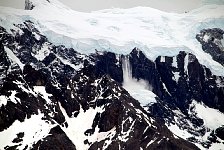 Torres Del Paine, avalanche