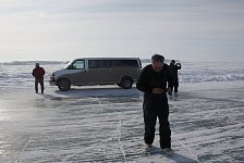Ice road to Tuktoyaktuk