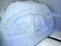 Polar bear snow carving