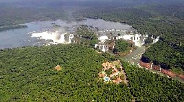 Iguazu waterfall helicopter flight