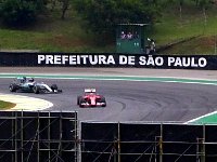 Rosberg and Räikkönen during training session