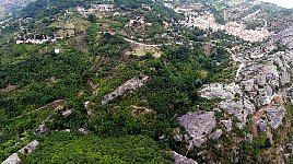 Looking down to hanging bridge