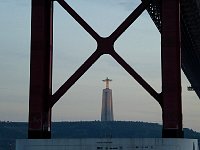 25 de Abril Bridge