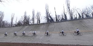 Driving on the high speed track