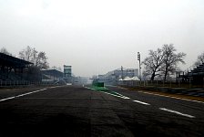 Monza F1 track pit lane entrance