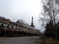 Consonno main building