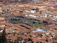 Cusco churchgoers