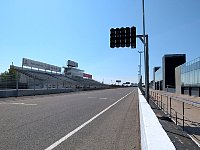 Jarama race track starting grid