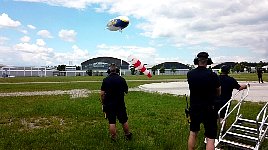 Zeppelin coming in to land