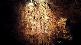 Hotton cave limestone formation