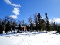 Hut at Overstjuktan lake