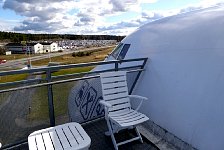 Upper deck terrace