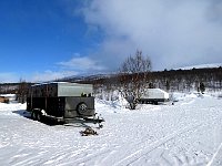 Dog trailer at Vuoggatjalme