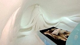 Oh Rapunzel in Icehotel