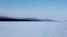 On lake back towards Viktoriakyrkan