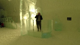 Icehotel 2024 - Icebar