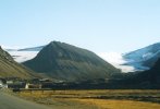 [Sarkofagen mountain with glaciers to left and right]